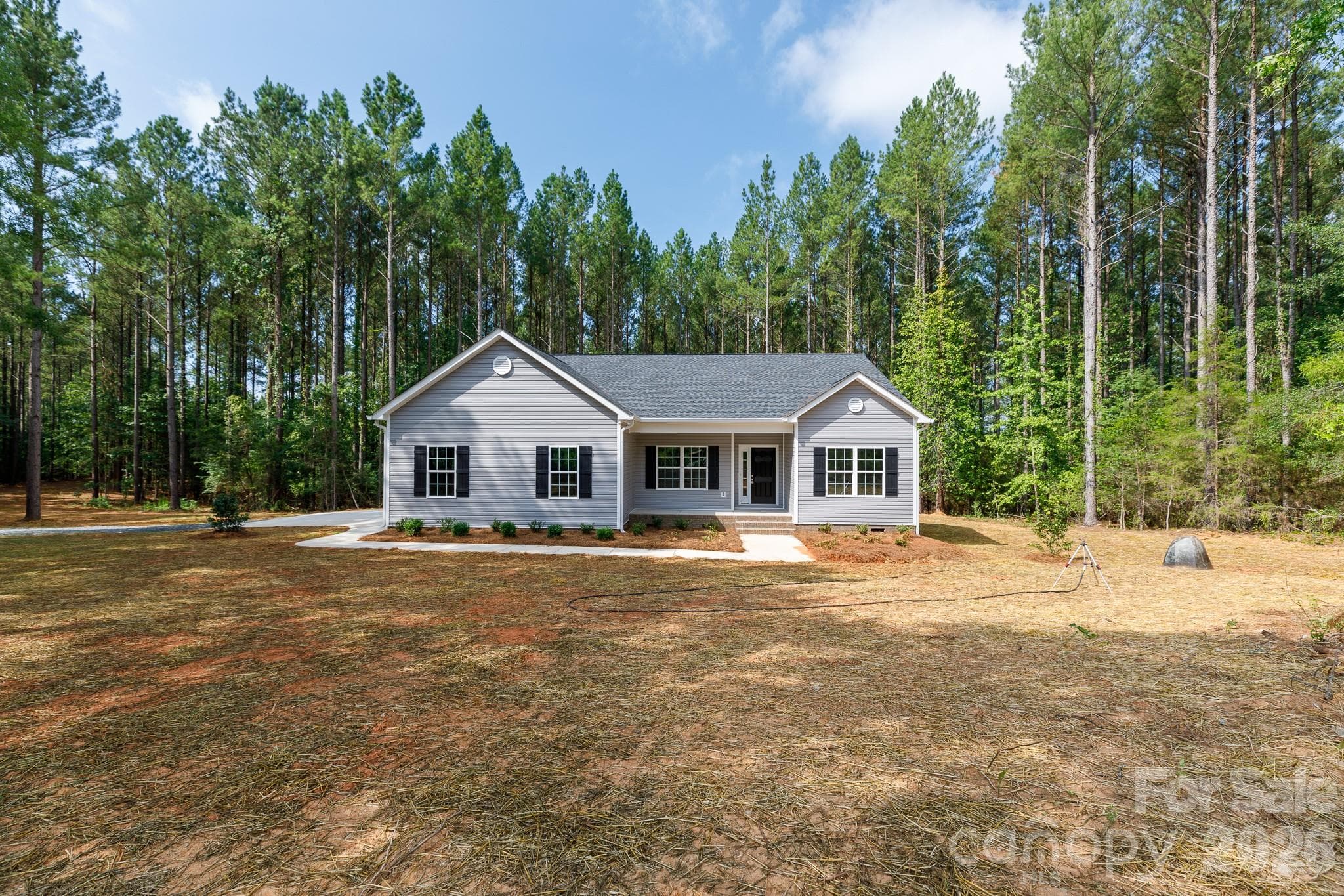 Single Family Residence at 2902 Peden Bridge Road, Chester, photo 4 of 44
