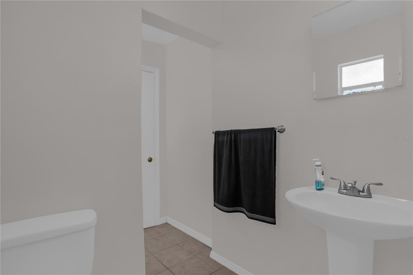 Single Family Residence at 1349 E WISCONSIN AVE, DELAND, photo 15 of 38