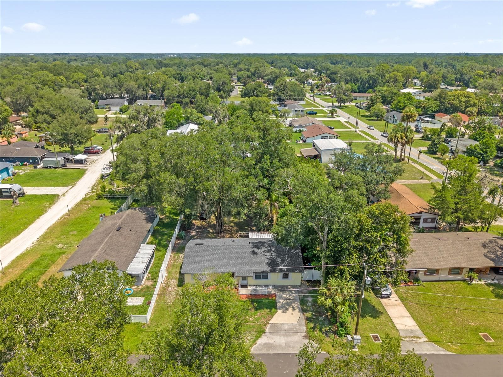 Single Family Residence at 1349 E WISCONSIN AVE, DELAND, photo 31 of 38
