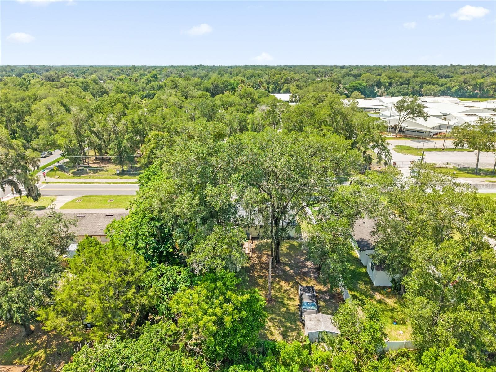 Single Family Residence at 1349 E WISCONSIN AVE, DELAND, photo 33 of 38