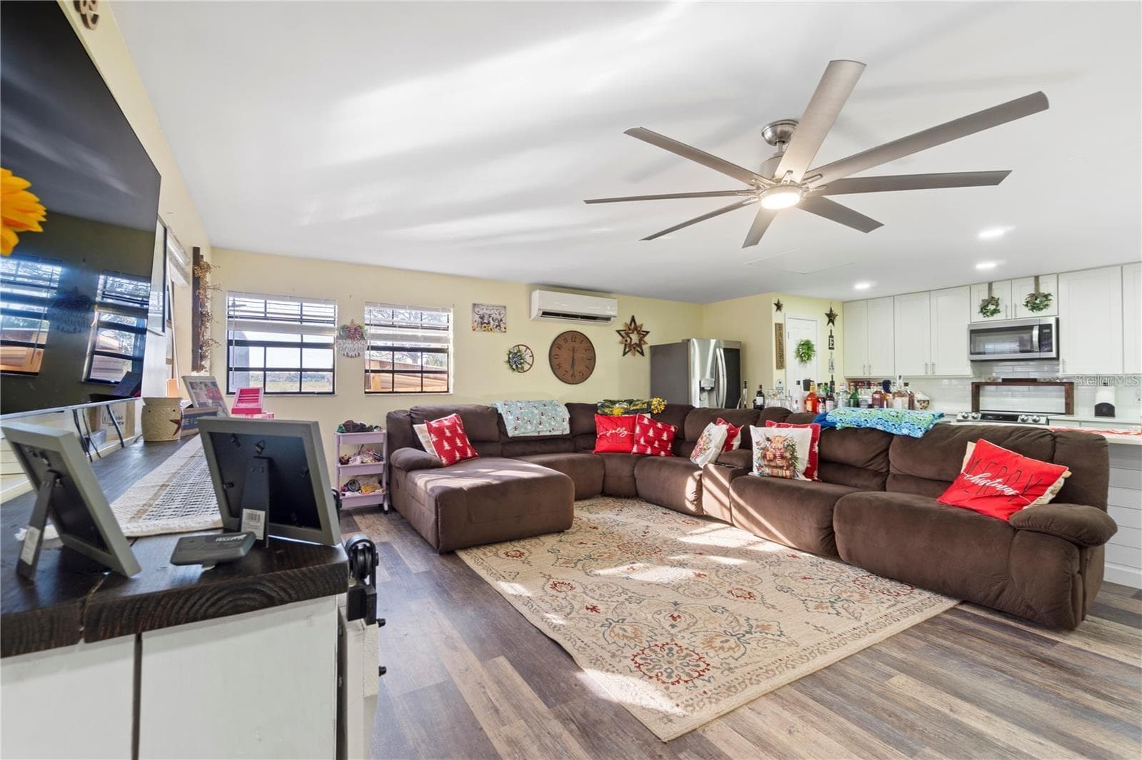 Farm at 15525 VILLA CITY RD, GROVELAND, photo 12 of 60