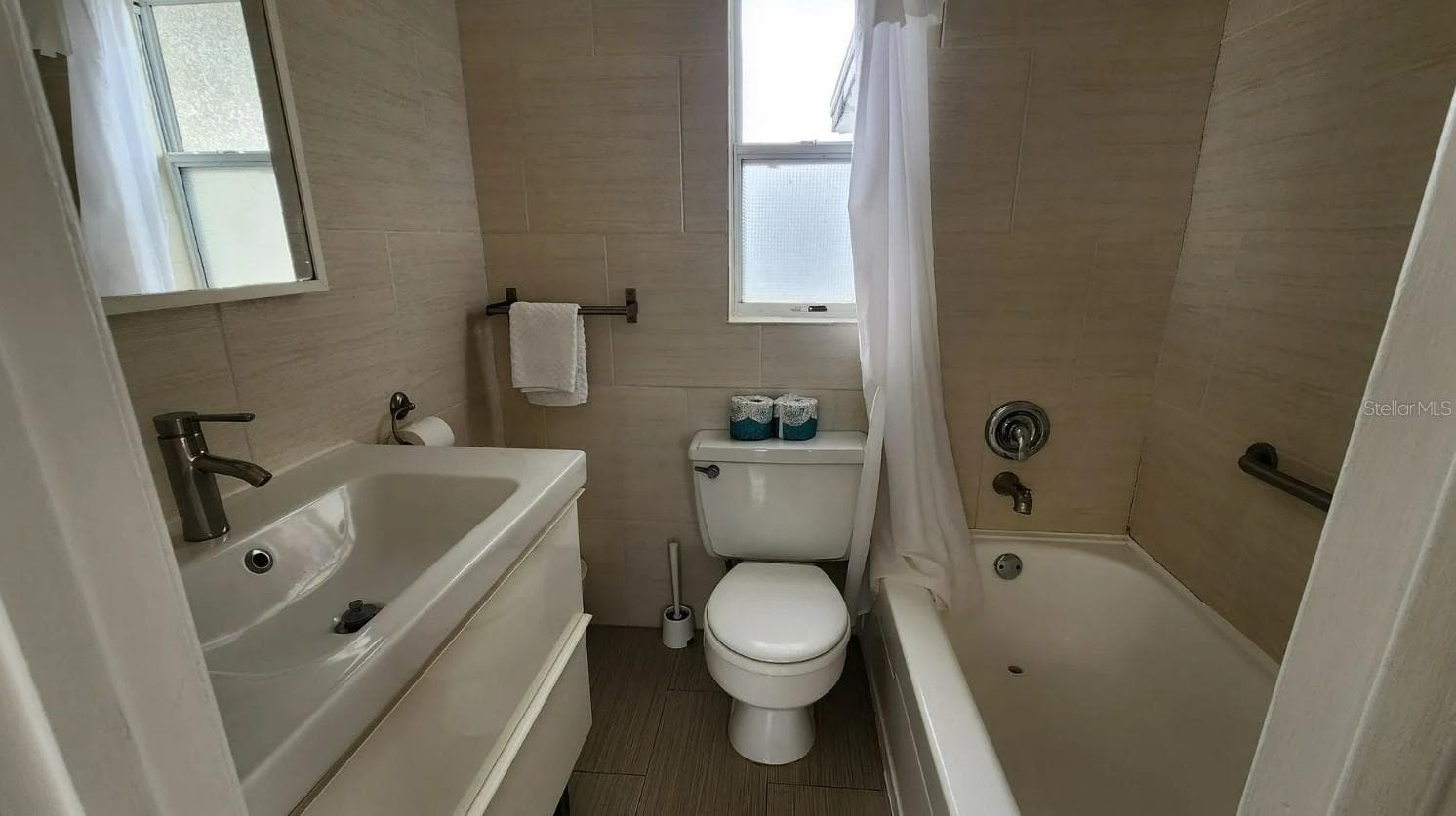 Hotel/Motel at 621 BAY ESPLANADE, CLEARWATER BEACH, photo 10 of 26