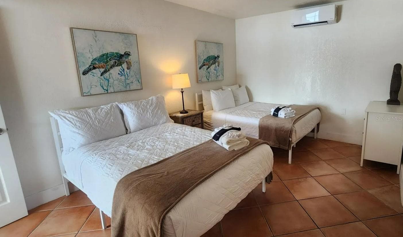 Hotel/Motel at 621 BAY ESPLANADE, CLEARWATER BEACH, photo 17 of 26