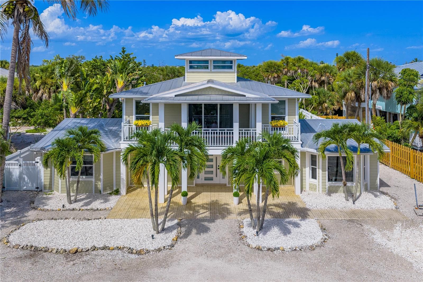 550 N GULF BLVD