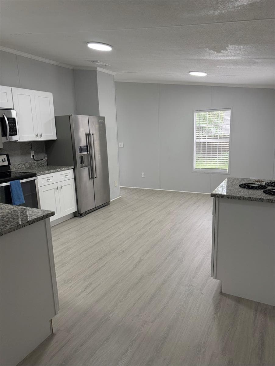 Kitchen - 10405 JUNGLE ST, NEW PORT RICHEY