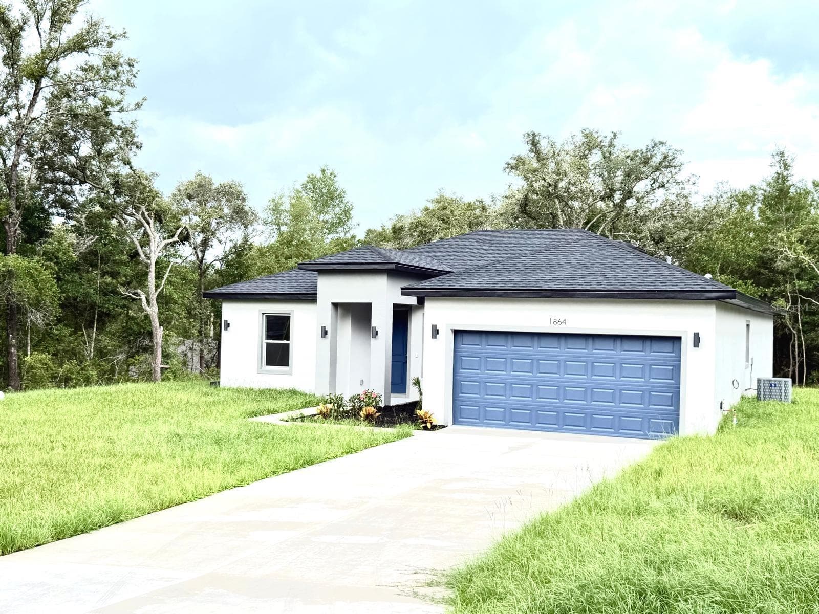 1864 W ROSEBORO DR