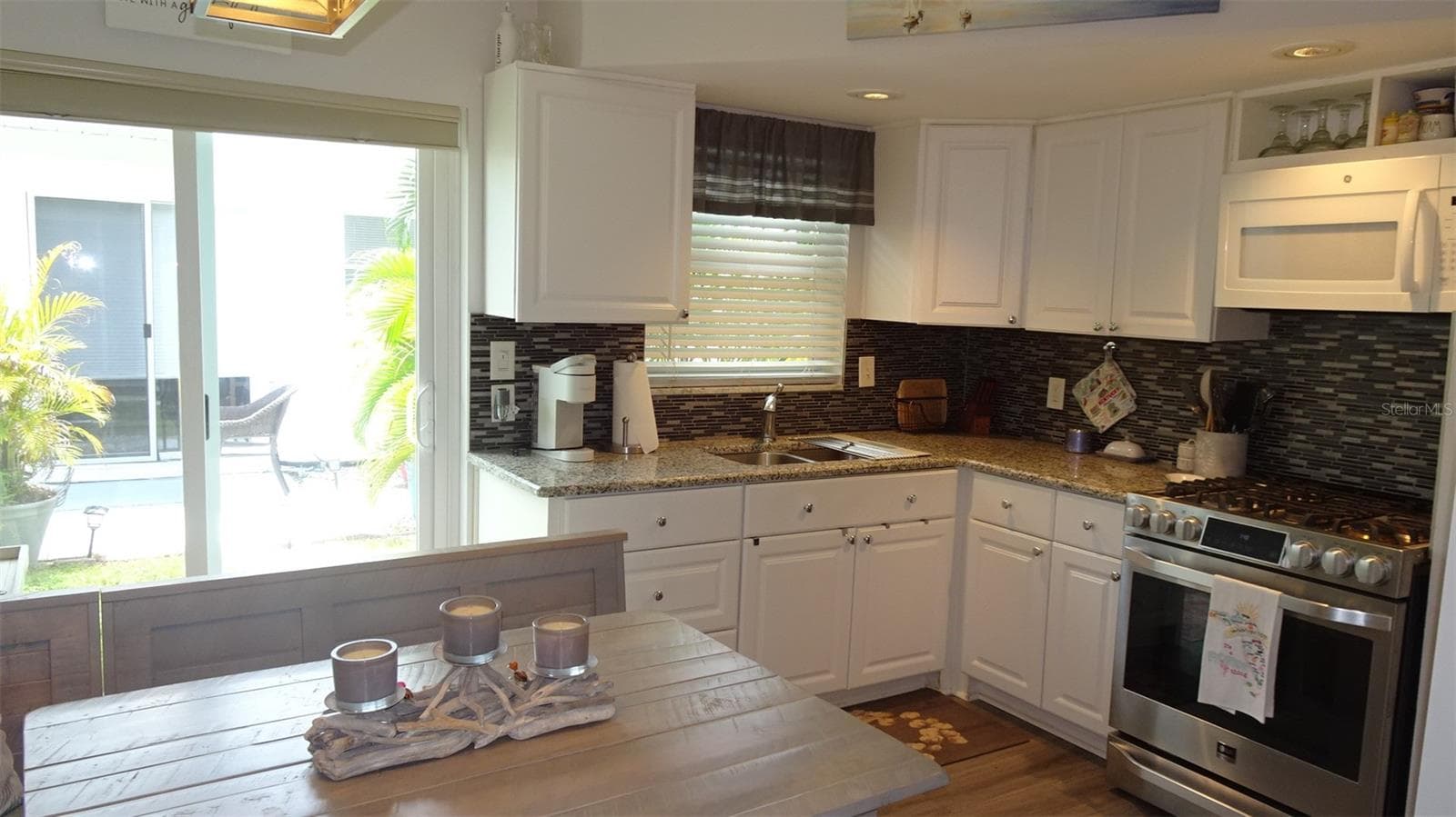 Condominium at 7868 40TH AVE N #7868, ST PETERSBURG, photo 30 of 48