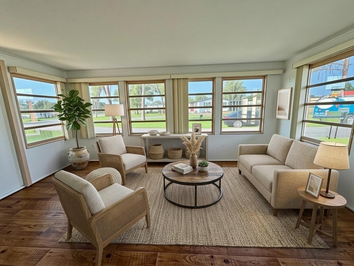 Virtually Staged Florida Room - 416 PALO VERDE DR, LEESBURG