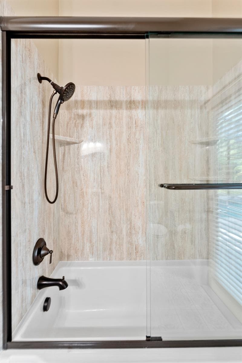 2nd bathroom - 4287 TREMBLAY WAY, PALM HARBOR