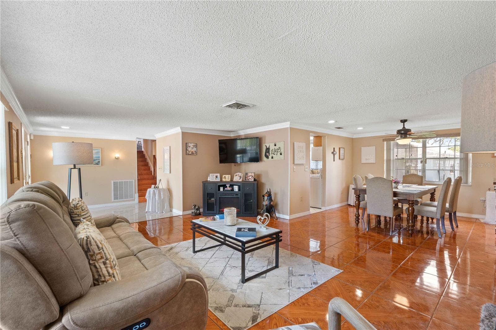 Single Family Residence at 8609 VILLAGE MILL ROW, HUDSON, photo 6 of 35