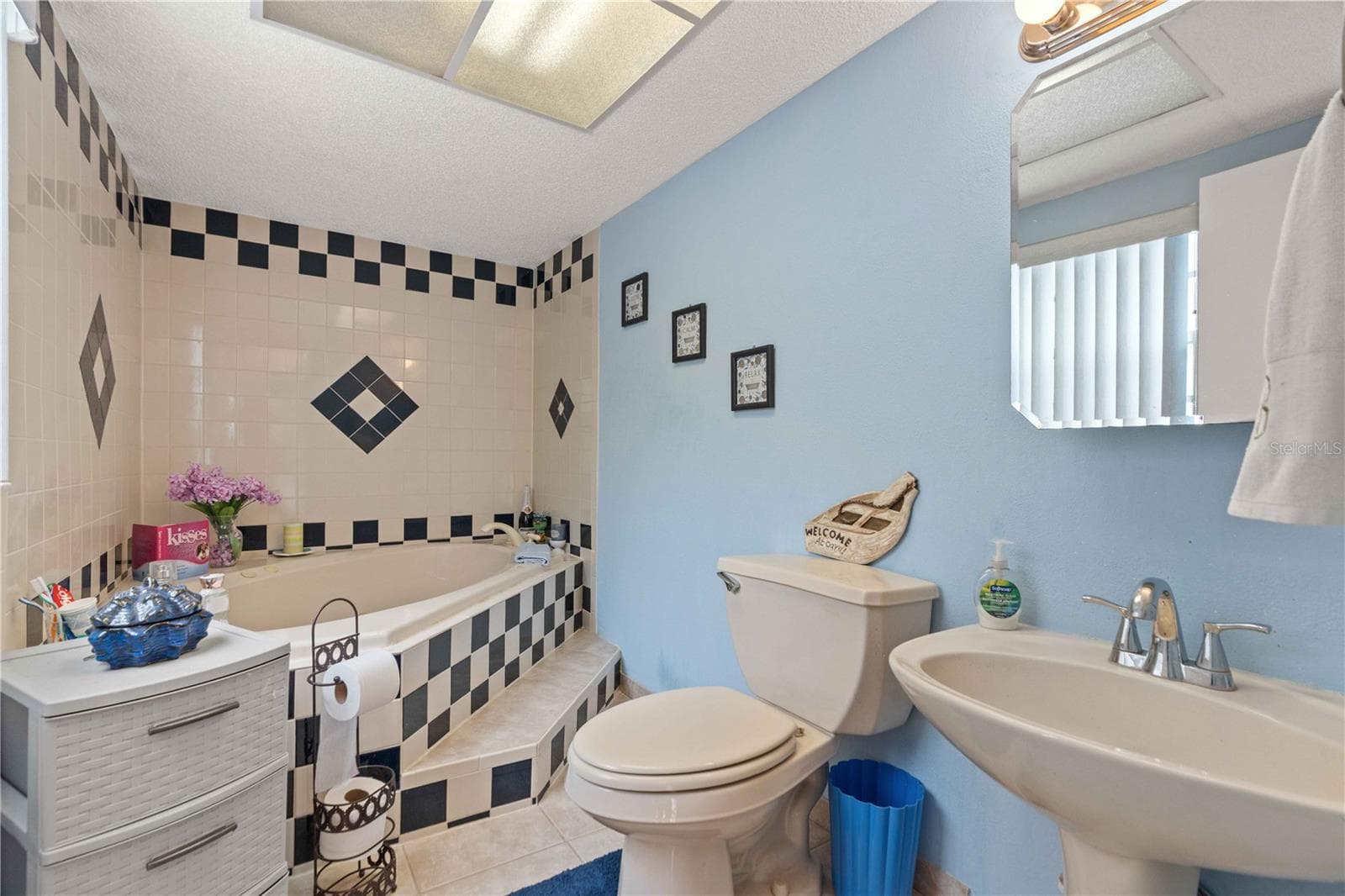 Single Family Residence at 8609 VILLAGE MILL ROW, HUDSON, photo 20 of 35