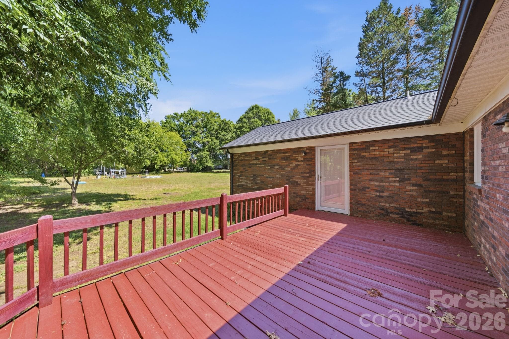 Single Family Residence at 617 Autumn Drive, Harrisburg, photo 8 of 46
