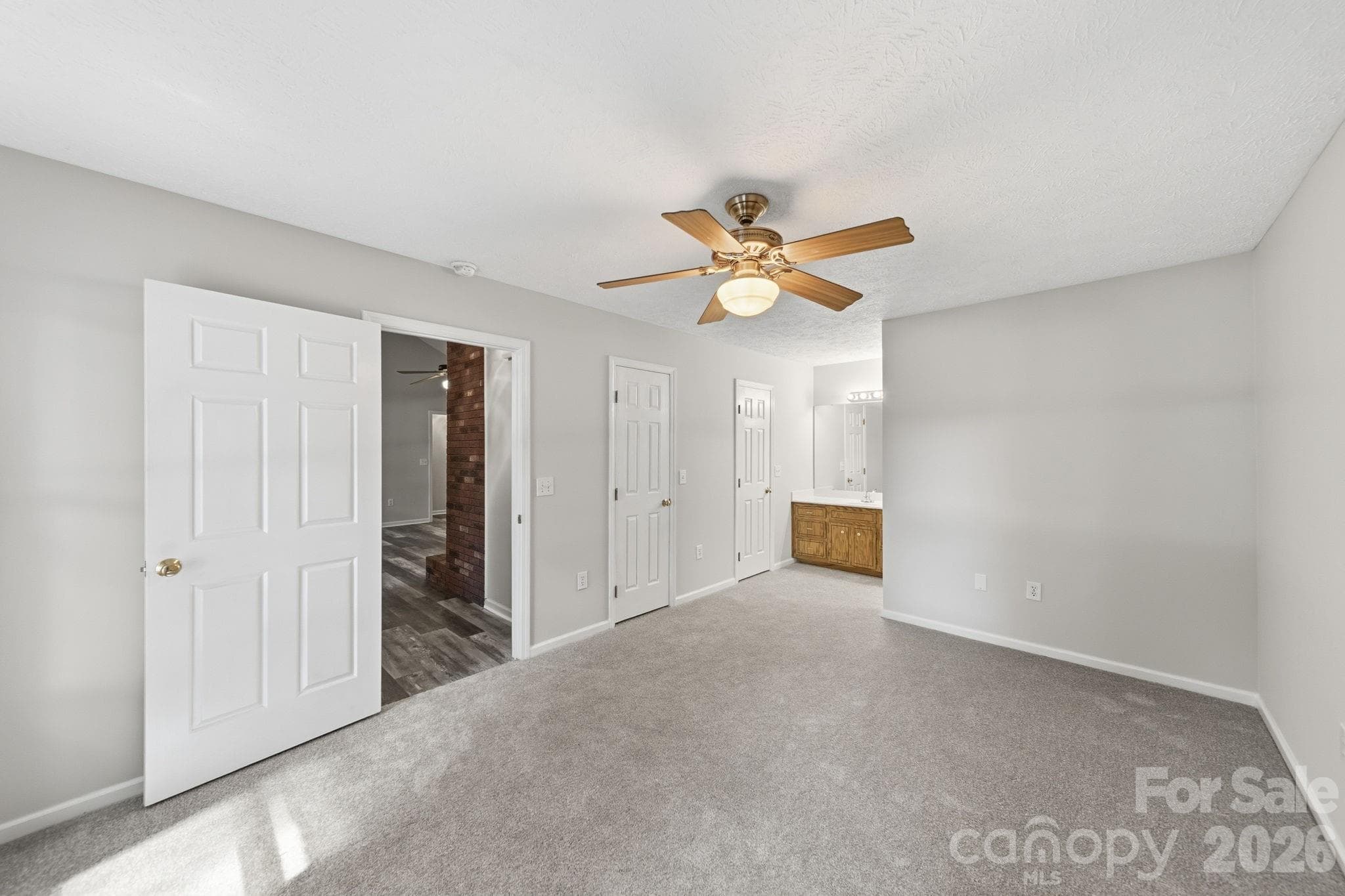 Single Family Residence at 617 Autumn Drive, Harrisburg, photo 21 of 46