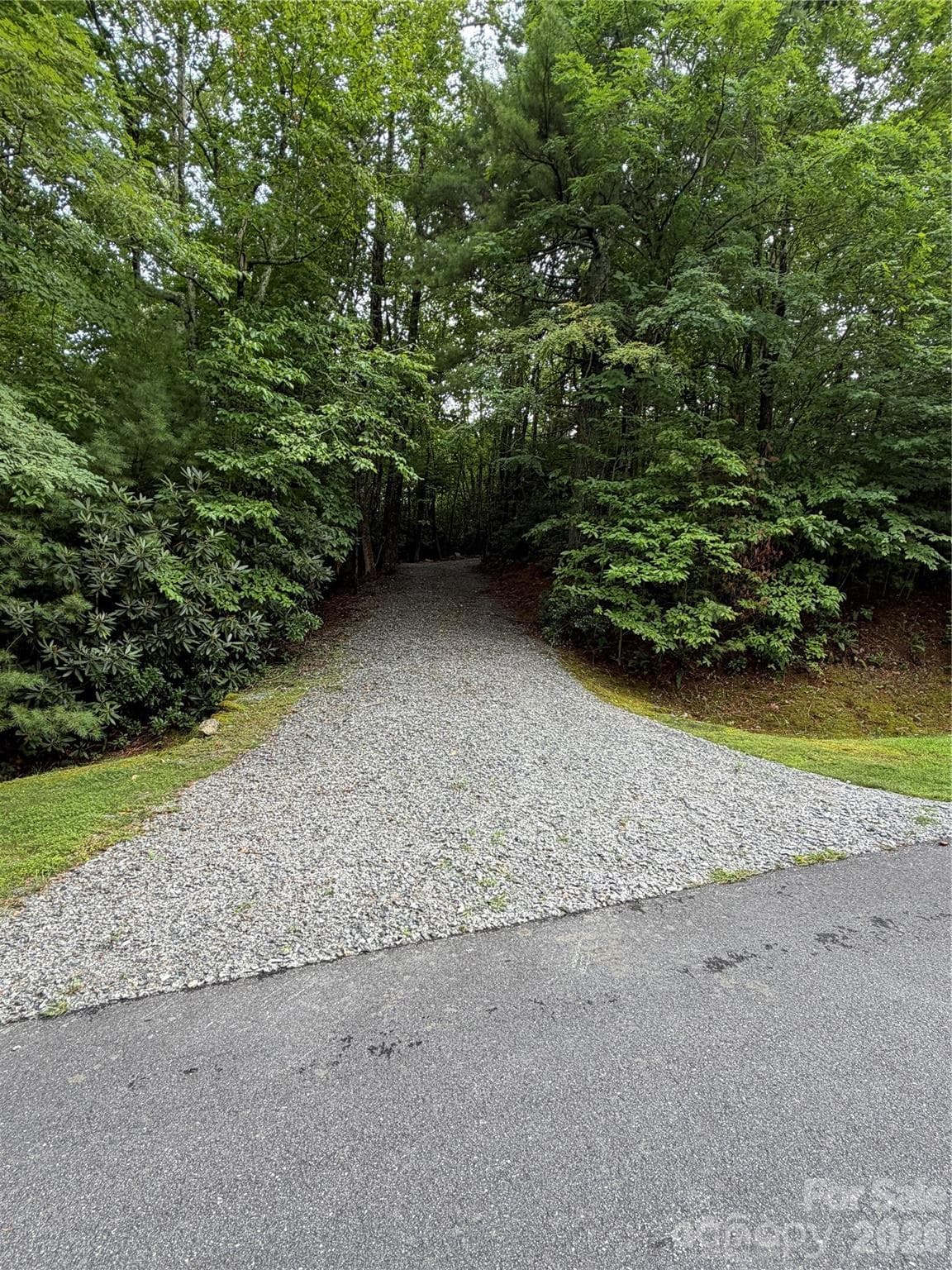 Drive entrance - 0 Gateway Drive, Hendersonville