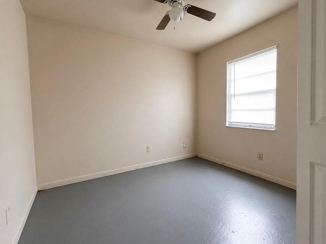 Unit A bedroom - 8604 N BRANCH AVE, TAMPA
