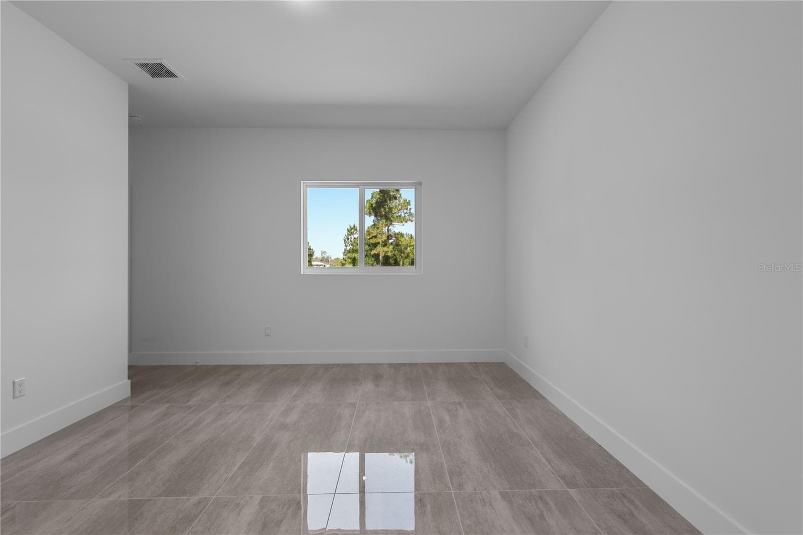 Single Family Residence at 828 GENOA AVE S, LEHIGH ACRES, photo 23 of 56