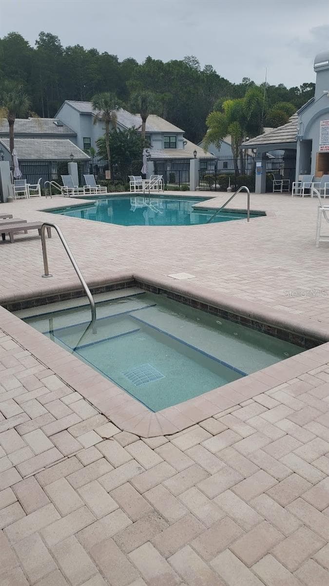 Townhouse at 4176 BRENTWOOD PARK CIR, TAMPA, photo 29 of 32