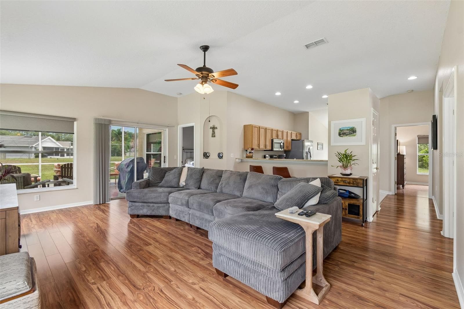 Single Family Residence at 20942 SUNSWEET CT, LAND O LAKES, photo 2 of 45
