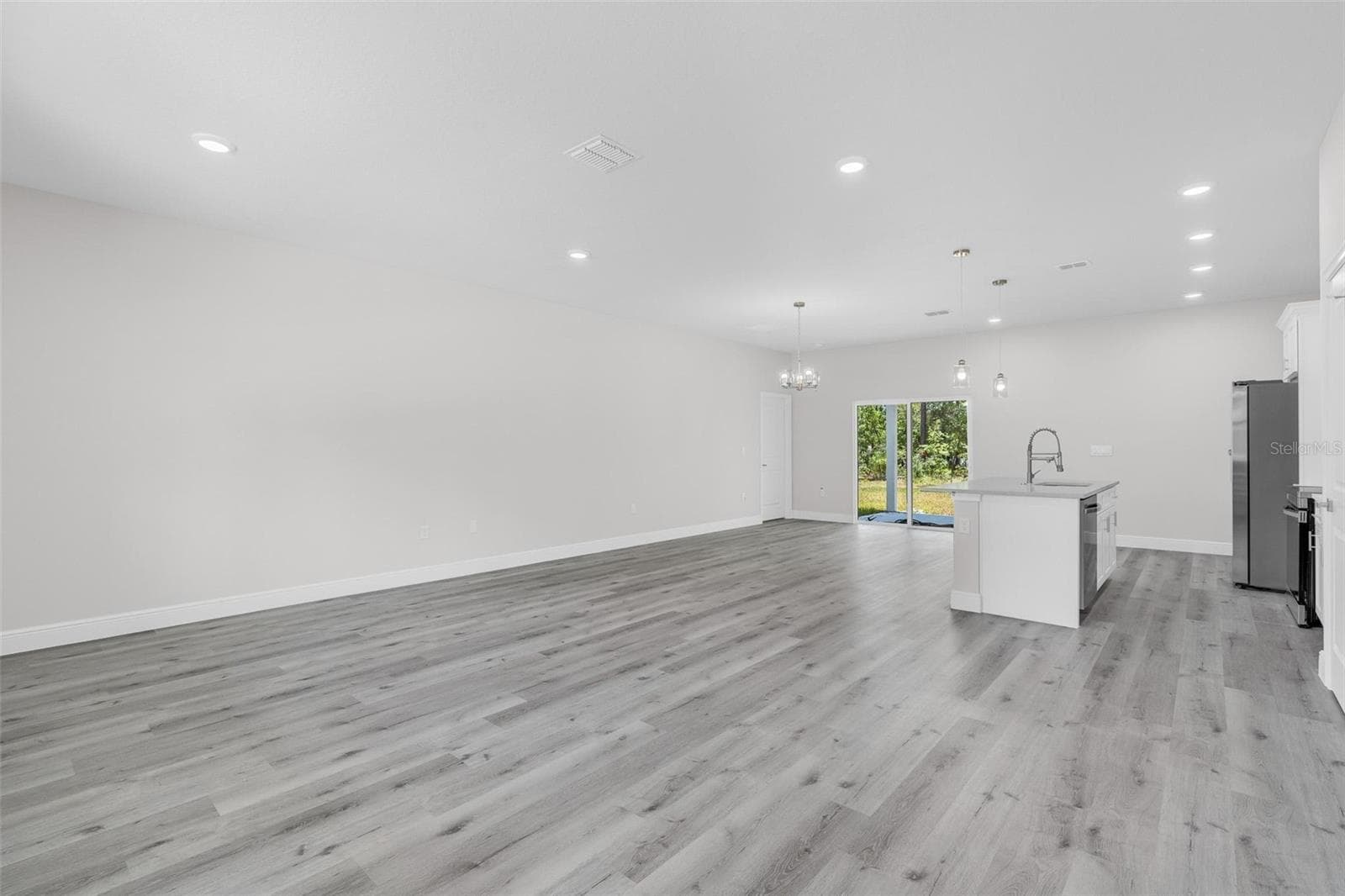 Single Family Residence at 1028 W CITRUS SPRINGS BLVD, CITRUS SPRINGS, photo 10 of 44