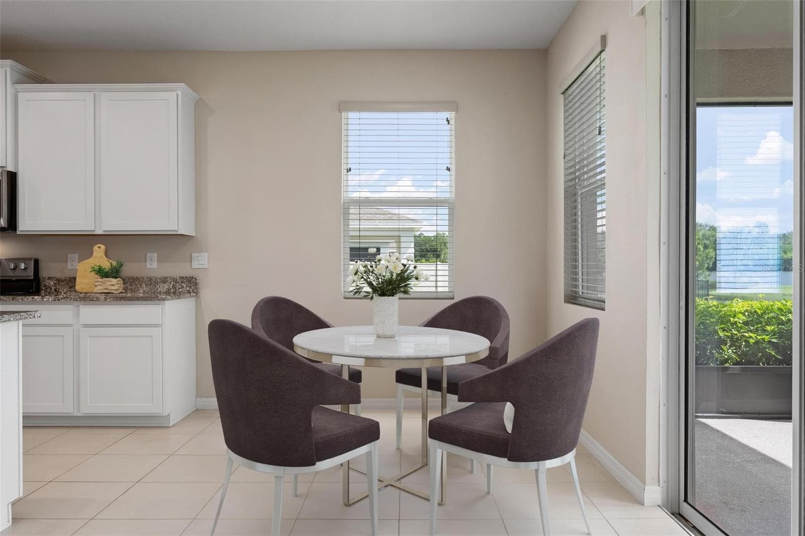 Extra seating area with partial water view - 431 158TH ST E, BRADENTON