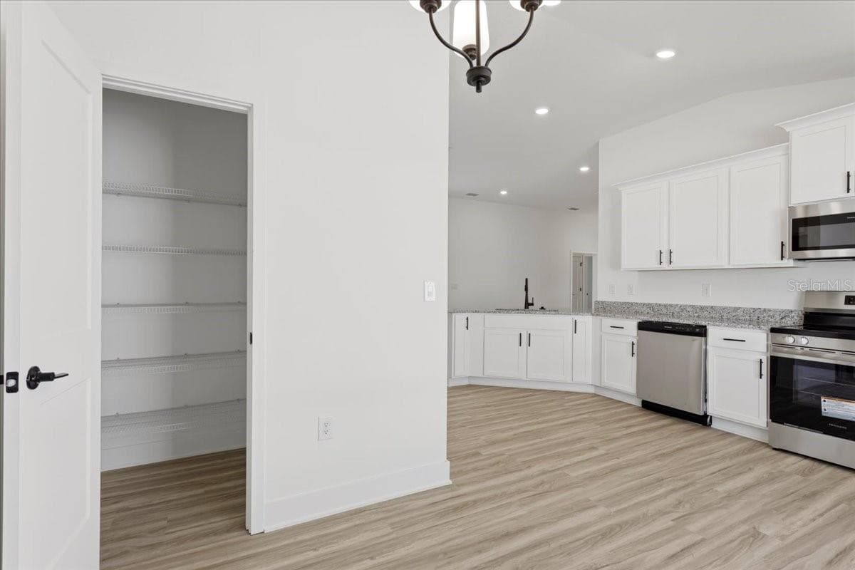 Single Family Residence at 16840 NW 178TH TER, ALACHUA, photo 13 of 27