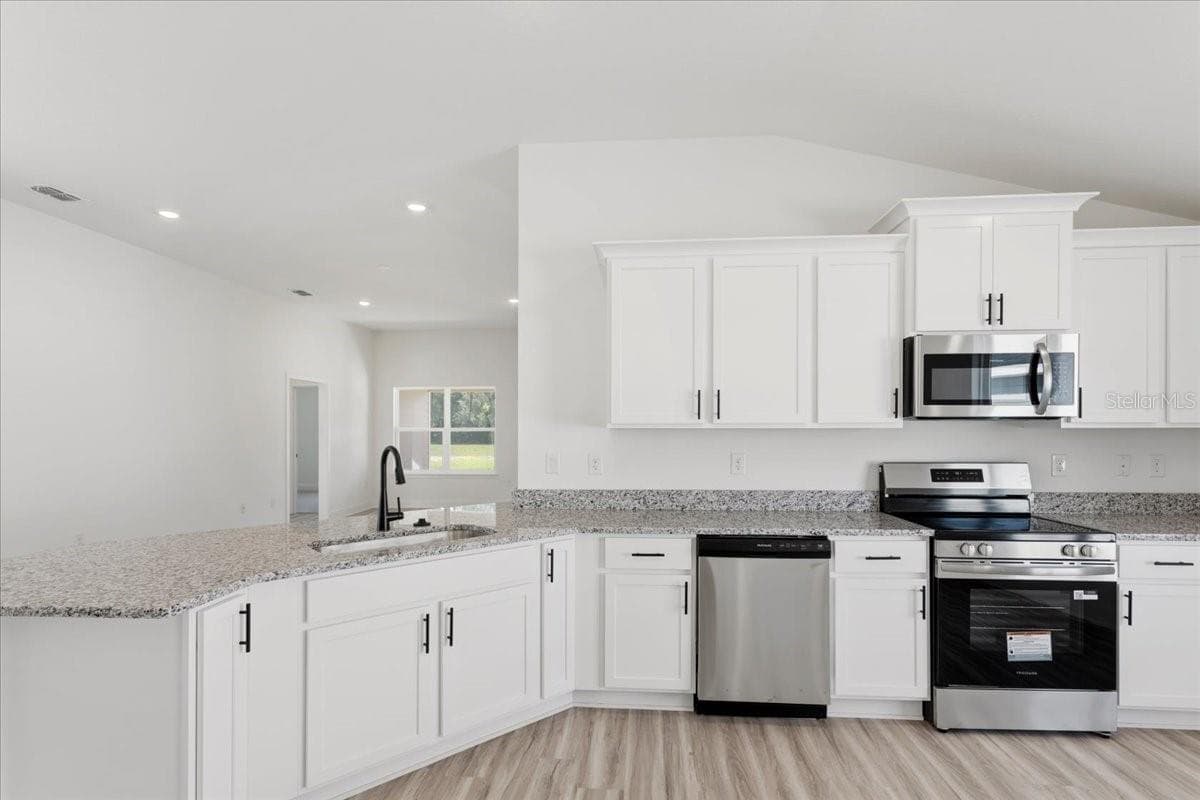 Single Family Residence at 16840 NW 178TH TER, ALACHUA, photo 17 of 27