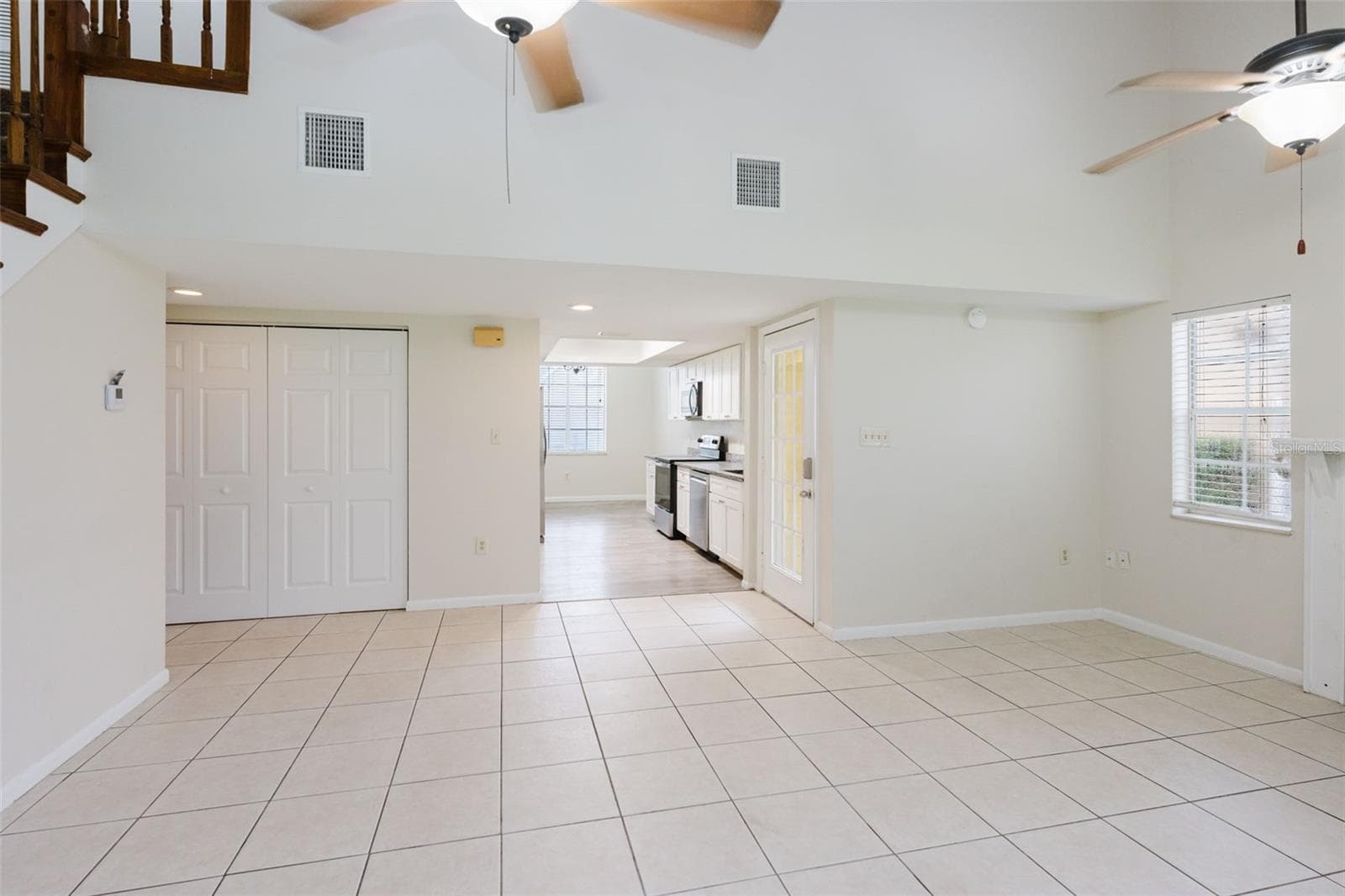 Condominium at 3614 PINE KNOT DR #3614, VALRICO, photo 8 of 32