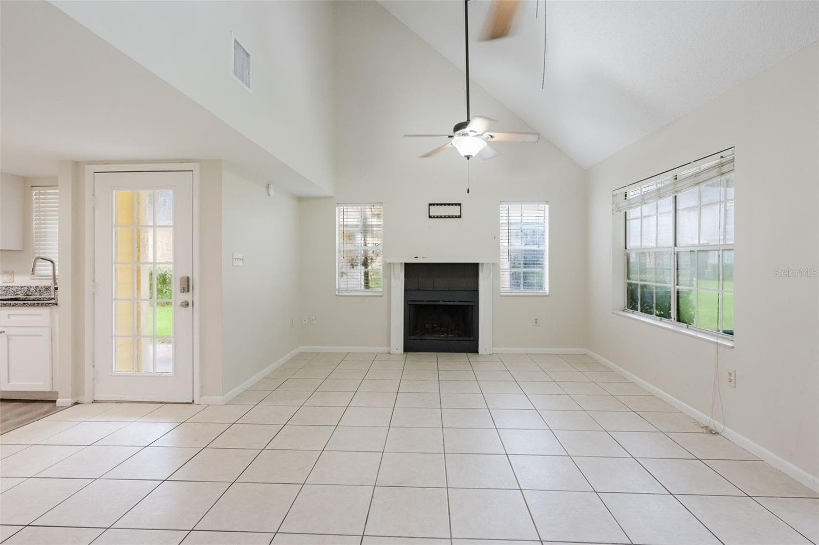 Condominium at 3614 PINE KNOT DR #3614, VALRICO, photo 11 of 32