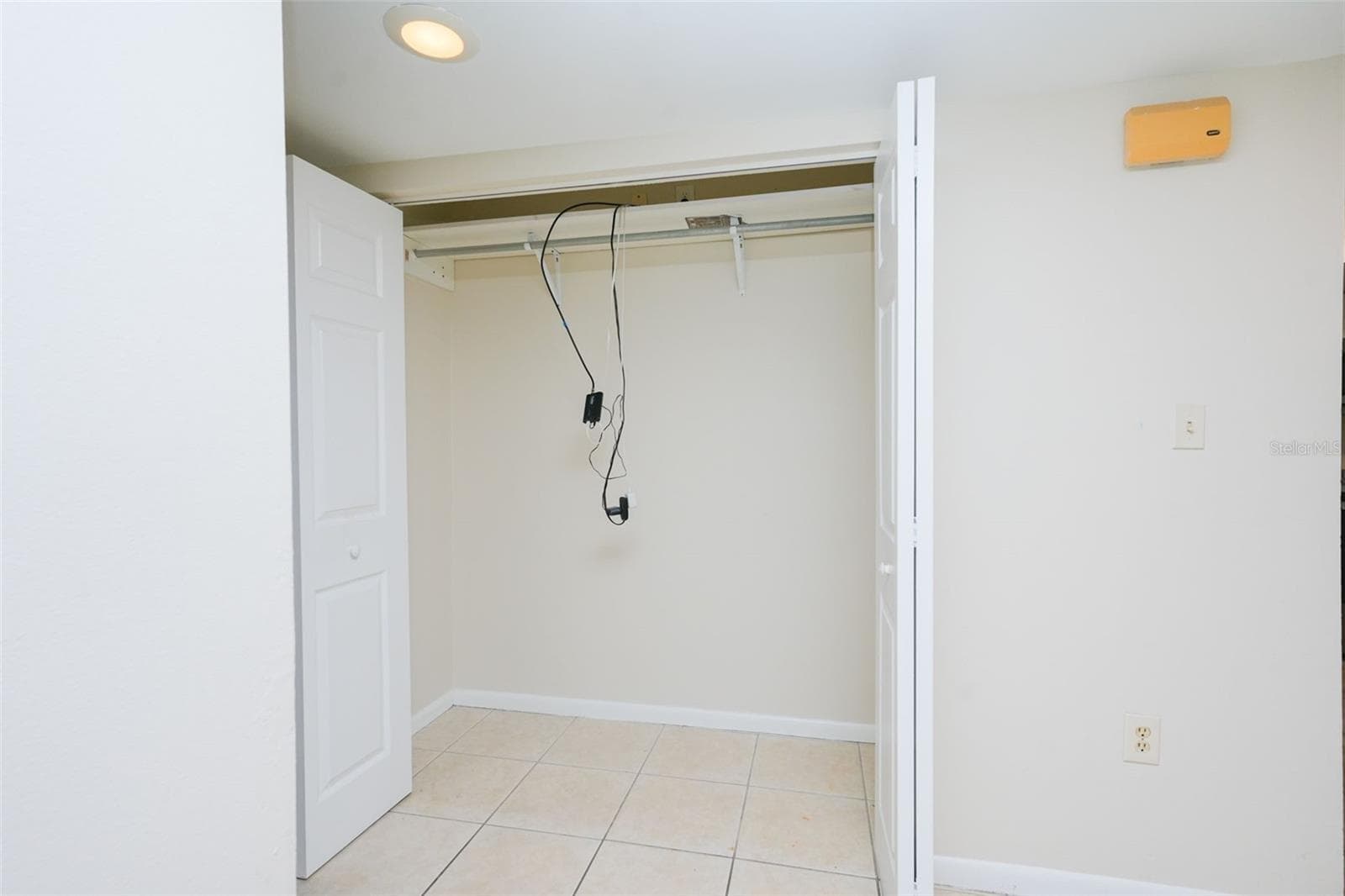 Condominium at 3614 PINE KNOT DR #3614, VALRICO, photo 25 of 32