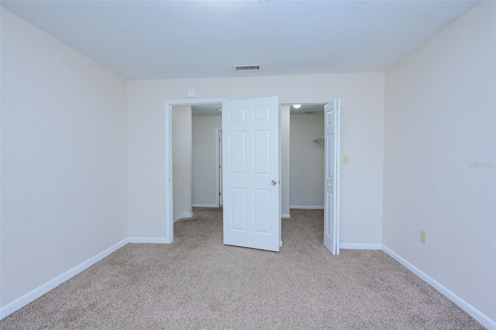 Condominium at 3614 PINE KNOT DR #3614, VALRICO, photo 27 of 32