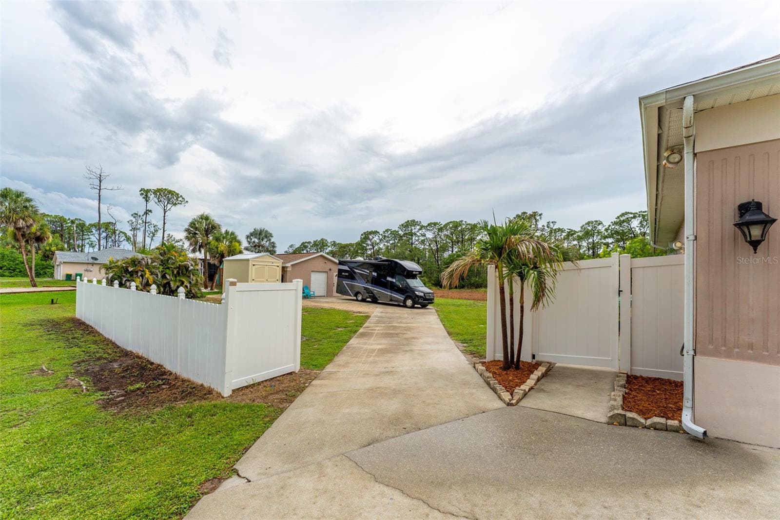 Single Family Residence at 1009 CAMPBELL ST, PORT CHARLOTTE, photo 54 of 67