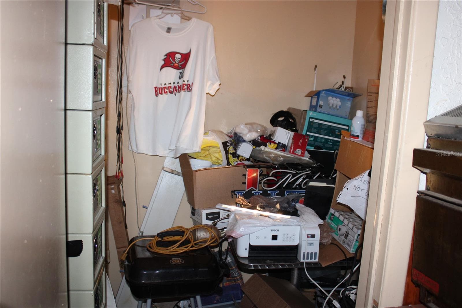 Storage - 6636 RIDGE RD, PORT RICHEY
