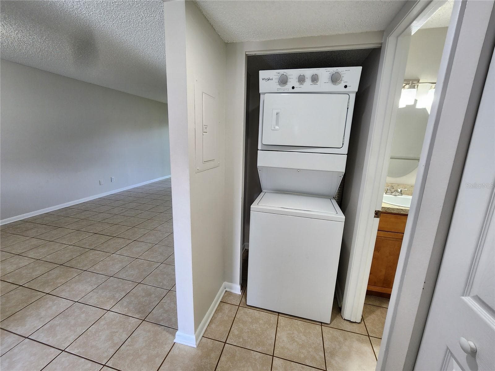Laundry Room - 39132 COUNTY ROAD 54 #2152, ZEPHYRHILLS