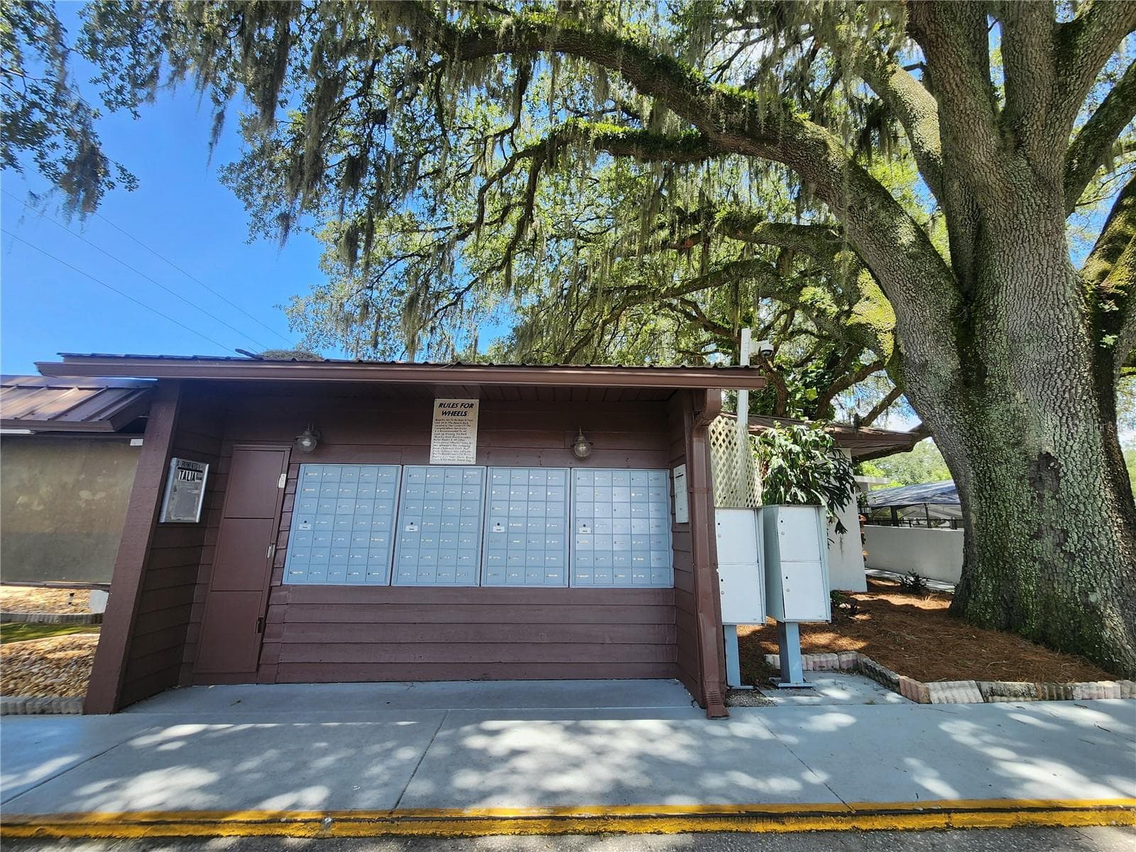 Mailbox - 39132 COUNTY ROAD 54 #2152, ZEPHYRHILLS