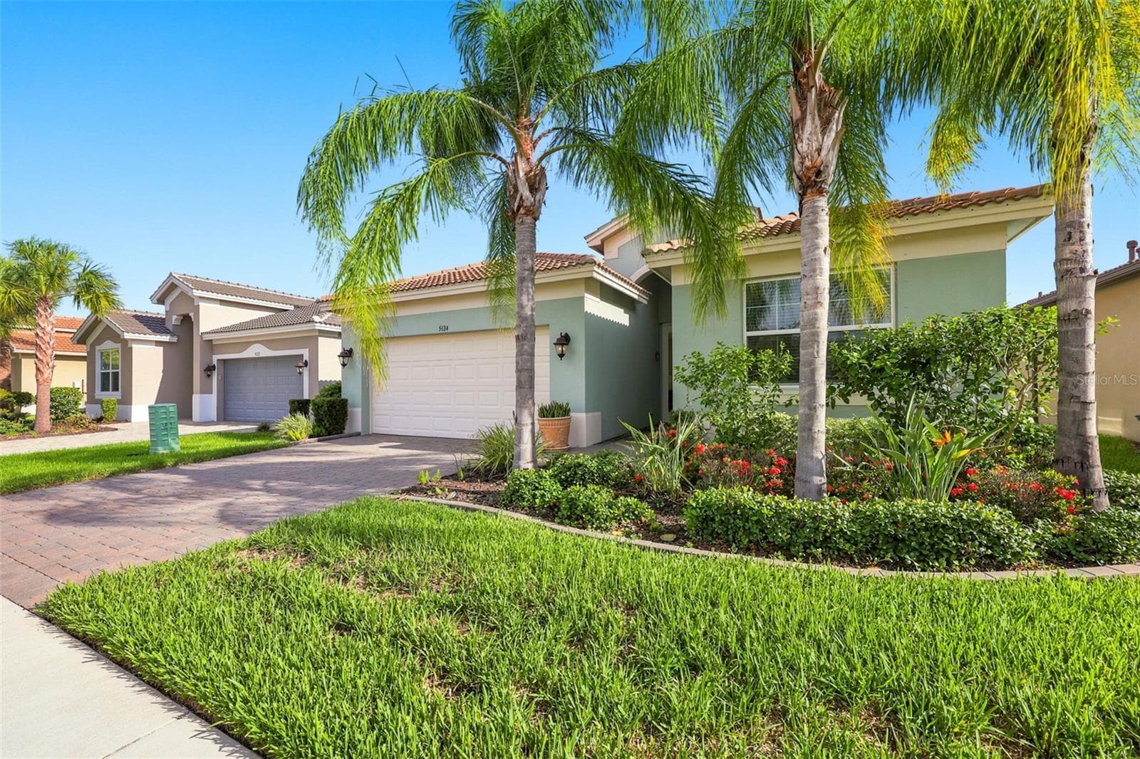 Single Family Residence at 5124 HIGHLAND POINTE CT, WIMAUMA, photo 3 of 48