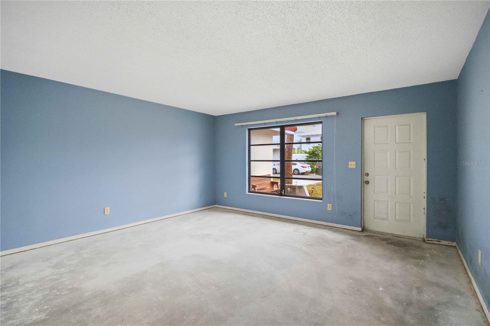 Front Door and living room - 306 PALM AVE, ANNA MARIA
