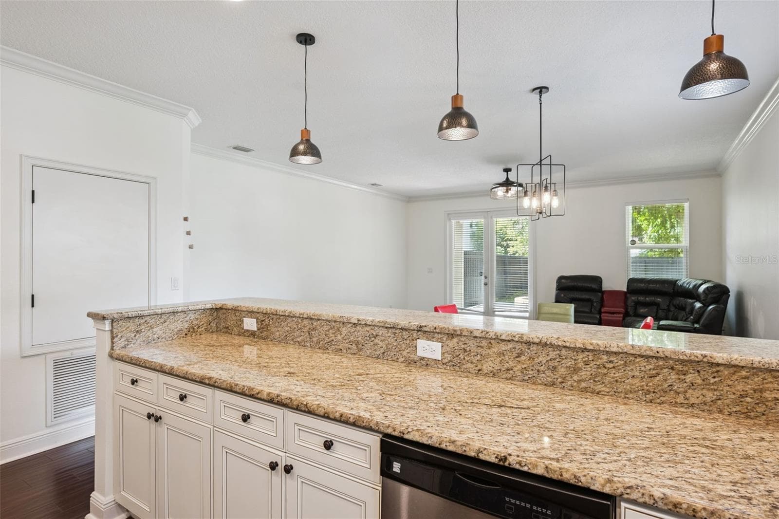 Half Duplex at 2806 KILGORE ST, ORLANDO, photo 5 of 43