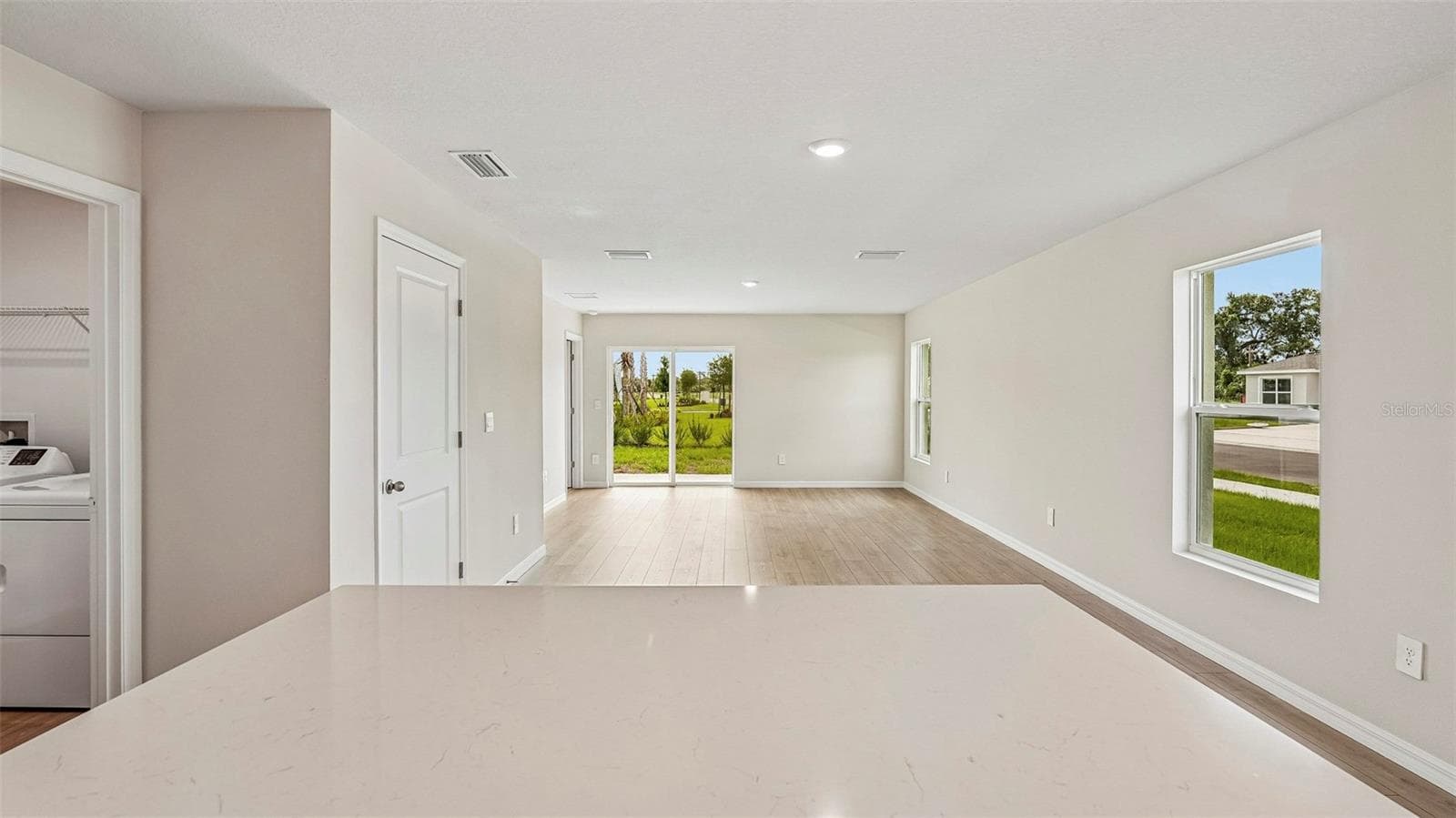 Single Family Residence at 10420 CURVING CREEK LOOP, PARRISH, photo 7 of 38