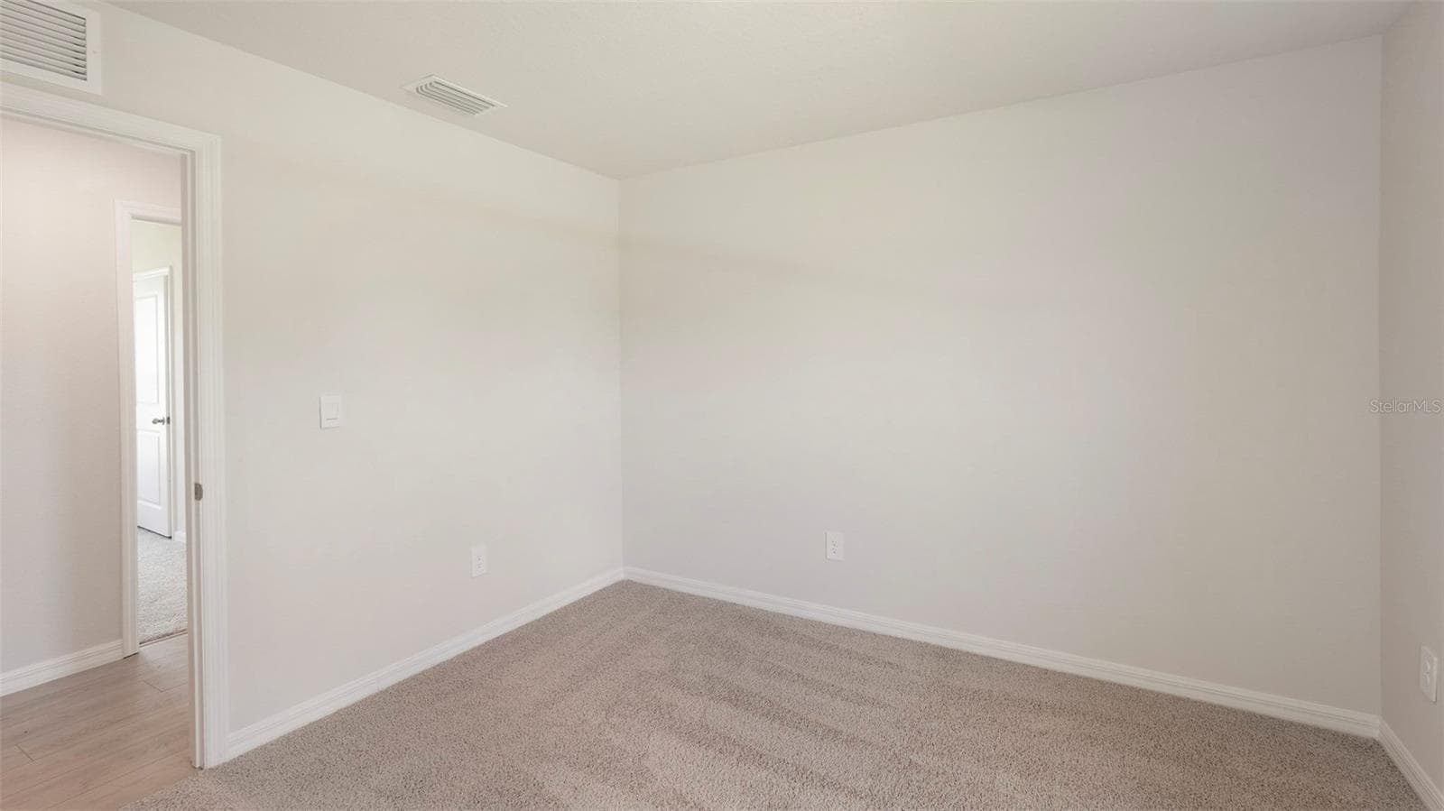 Single Family Residence at 10420 CURVING CREEK LOOP, PARRISH, photo 18 of 38