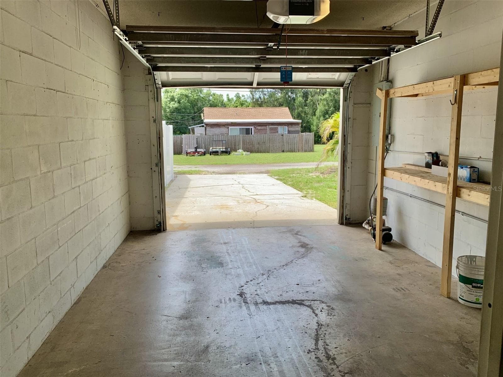 Garage - 5050 29TH AVE N, ST PETERSBURG