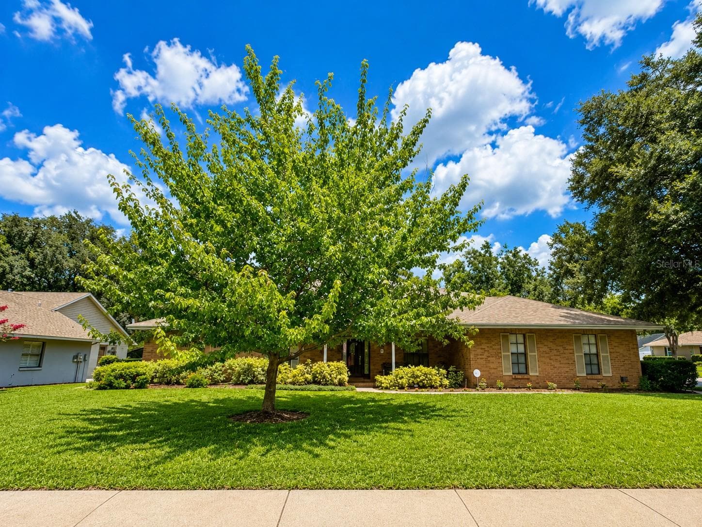 Single Family Residence at 411 SUMMIT CHASE DR, VALRICO, photo 3 of 58