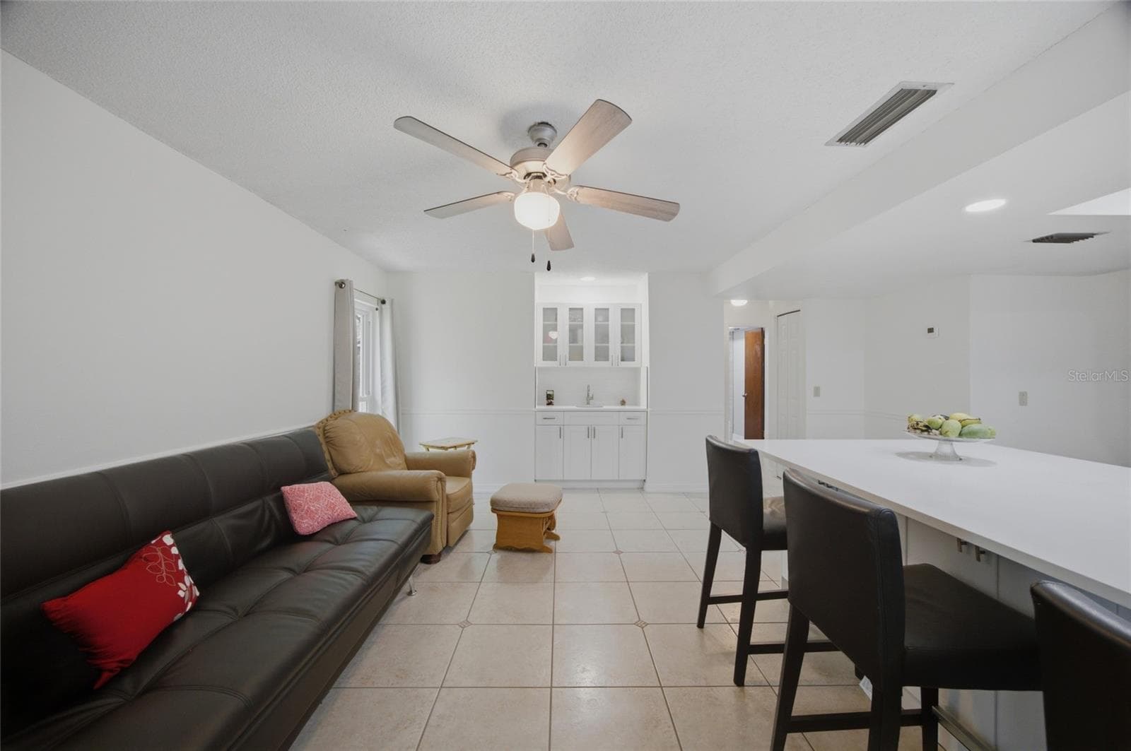 Single Family Residence at 13510 CAPITOL DR, TAMPA, photo 10 of 31