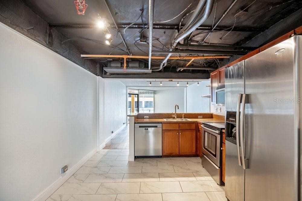 Condominium at 151 E WASHINGTON ST #217, ORLANDO, photo 10 of 59