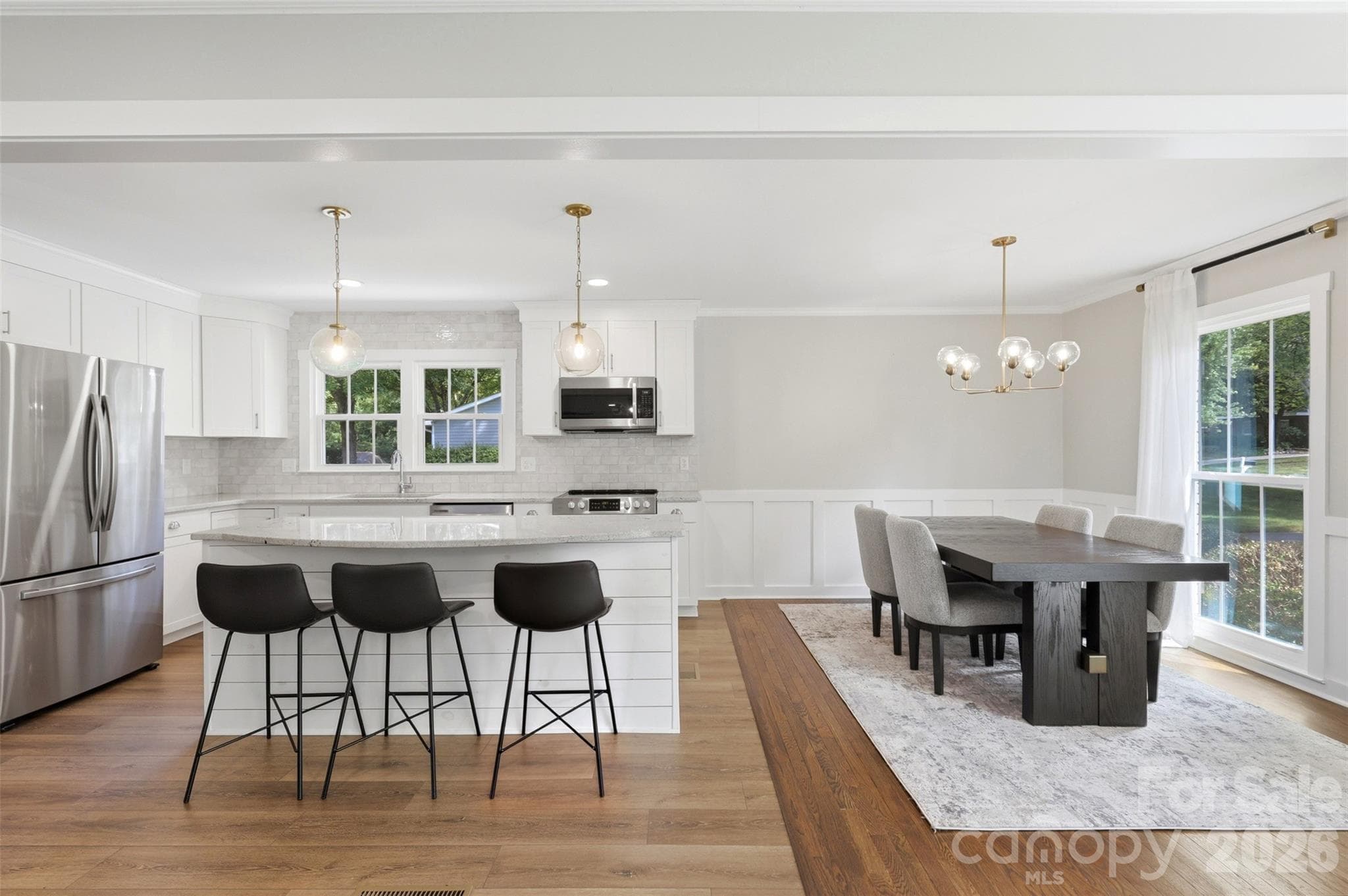 Single Family Residence at 8115 Knollbrook Drive, Charlotte, photo 17 of 46