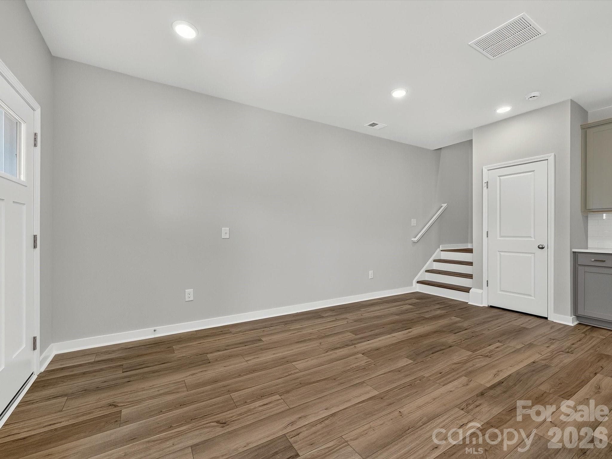 Townhouse at Rock Hill, photo 8 of 28