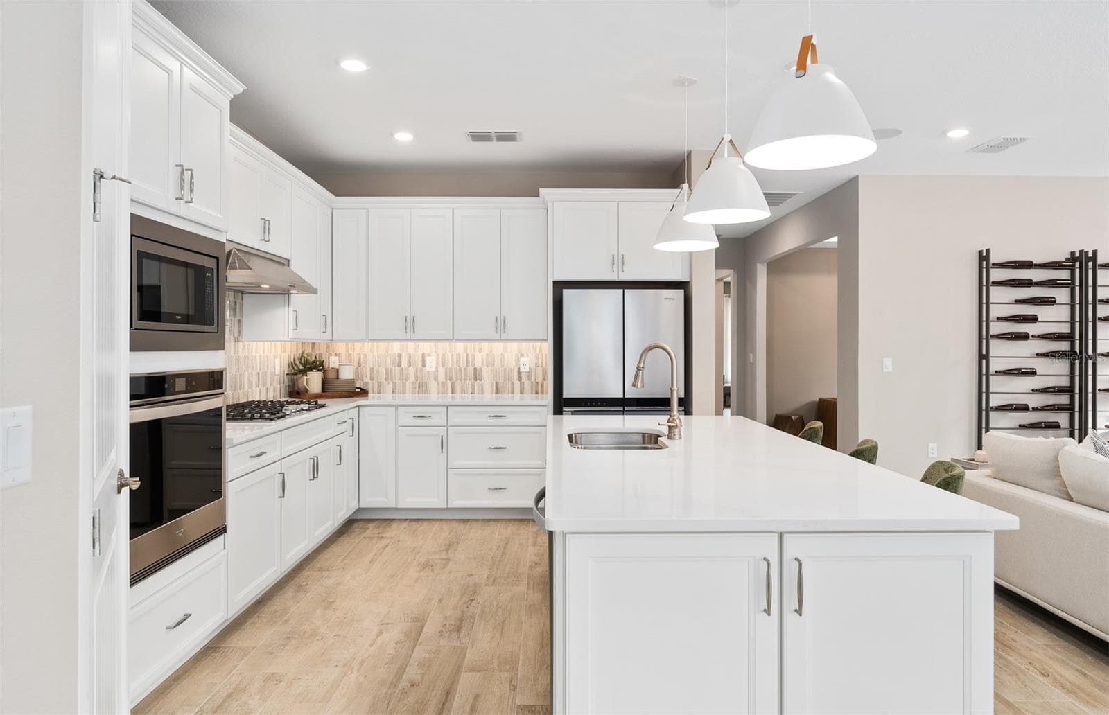Model Home Design Only. Pictures and furnishings are for illustrative purposes only. Elevations, colors and options may vary. Furniture is for model home staging only. - 5095 TWIN LAKES BOULEVARD, ST CLOUD