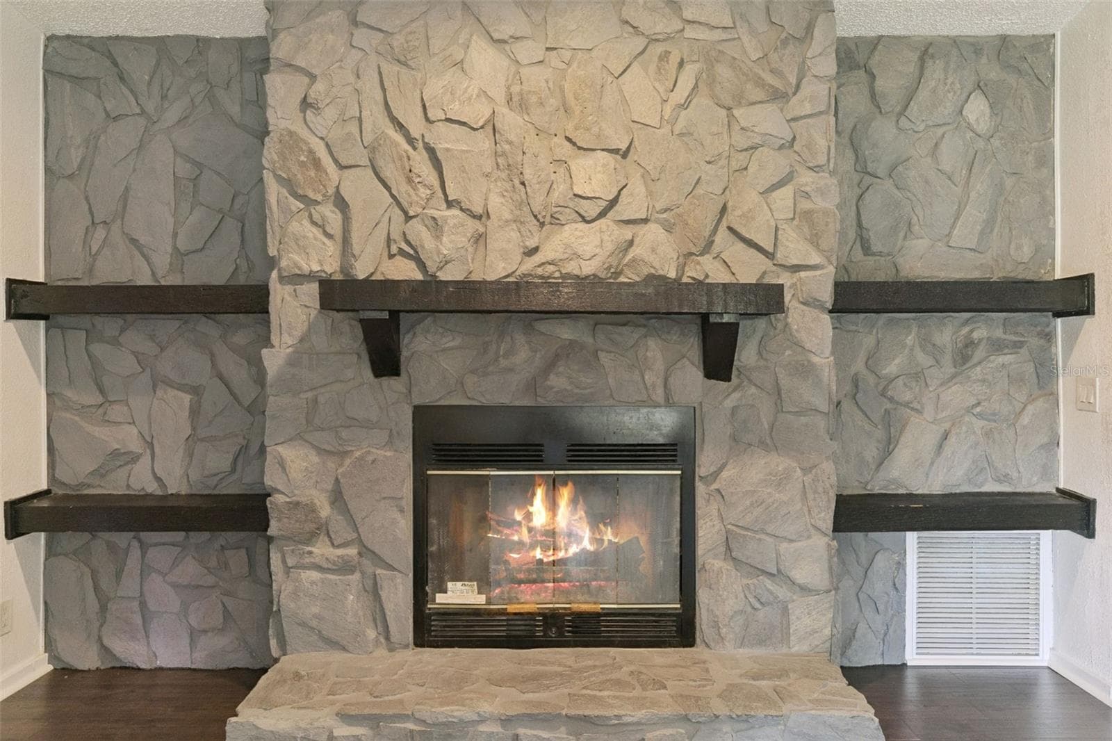 Fireplace in Great room - 129 PATRICIAN PL, SATSUMA