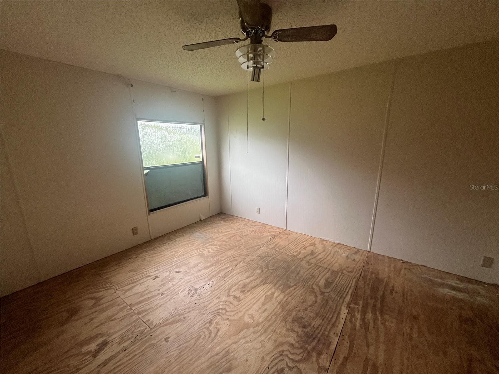 Bedroom 1 - 4010 GLEN RD, LAKELAND
