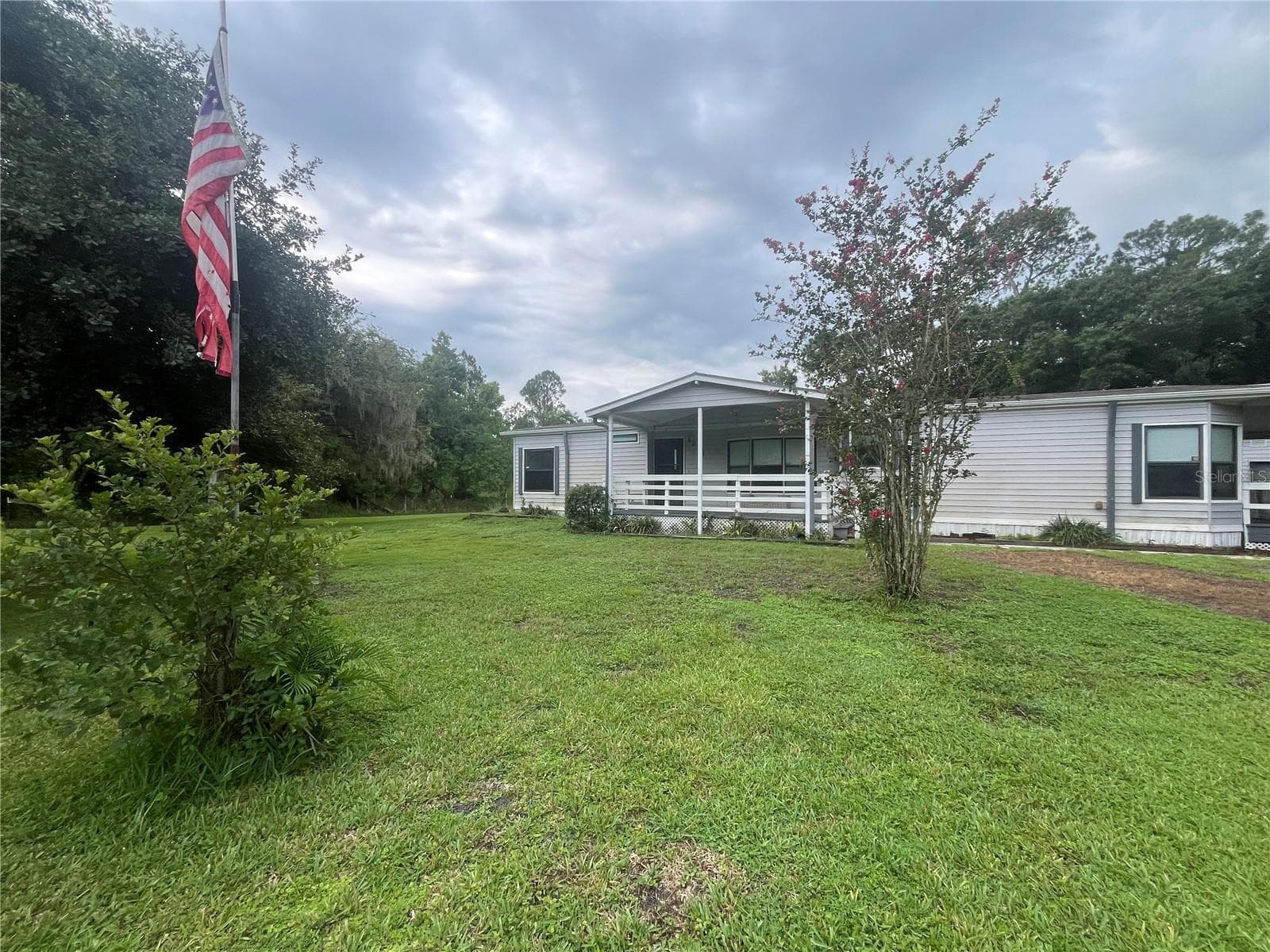 Manufactured Home at 4010 GLEN RD, LAKELAND, photo 49 of 66