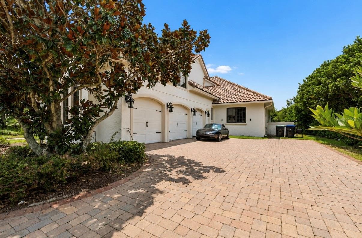 Single Family Residence at 13250 BELLARIA CIR, WINDERMERE, photo 5 of 99